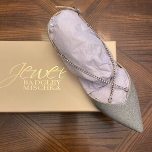 Silver Ballet Flats 6 NWT Jewel Badgley Mischka- Alanna